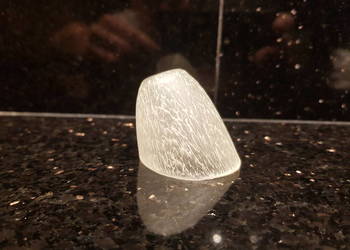 Klosz do lampy stożek BIAŁY otwór 10mm na G4