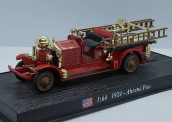 Samochód strażacki - Ahrens Fox (1:64) STRAŻ Del Prado