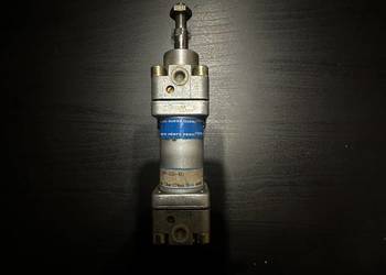 Siłownik Pneumatyczny FESTO DN 32/40 - D32, Skok 40mm