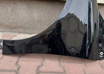 Mercedes B klasa W 246 błotnik lewy przód