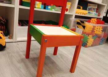Stolik i krzesła dla dziecka