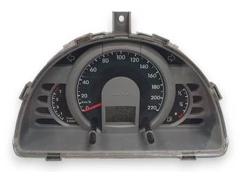 LICZNIK ZEGARY VW Fox 1.2 6V 1.4 8V Benzyna 127 636km europa