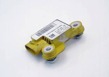 CZUJNIK UDERZENIA BOCZNEGO PRAWY OPEL CORSA C 1.3 CDTI 2003-2009 13130054