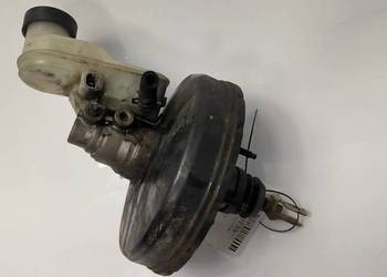 SERWO HAMULCOWE TOYOTA YARIS I
