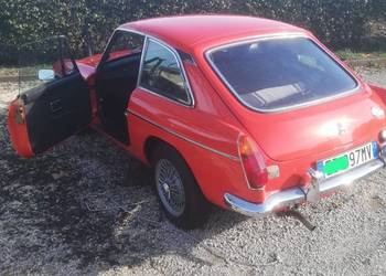 MG B GT Sport