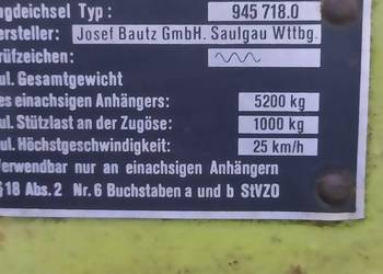 Przyczepa samozbierająca