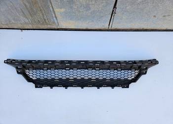 MERCEDES W205 LIFT AMG KRATKA ZDERZAKA PRZÓD A2058856204