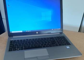Laptop HP 250 G7 15,6" Intel Core i3 8 GB / 256 GB srebrny