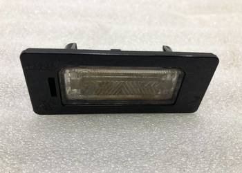 PODŚWIETLENIE TABLICY AUDI A5 8T 07-15 8T0943021