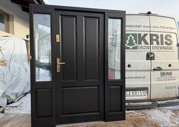 Drzwi zewnętrzne drewniane z doświetlami Czarne na wymiar cała Polska