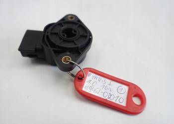 Toyota Yaris I 1.0 16V CZUJNIK PRZEPUSTNICY 89452-0D010