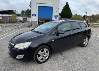 Opel Astra 1.4 BENZYNA Zarejestrowana Klimatyzacja Nawigacja Tempomat