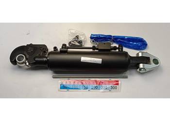 Łącznik hydrauliczny kat. 3 670-930 mm z główką widełkową (32mm) hakiem (3…