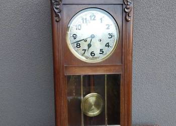 Stary zegar ścienny przedwojenny sprawny film gongu E221 Stary zegar ścienny przedwojenny sprawny film gongu E221