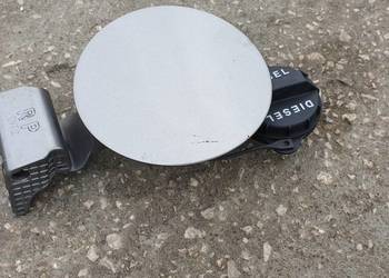 KIA CARENS IV KLAPKA WLEWU PALIWA IM 14R KIA CARENS IV KLAPKA WLEWU PALIWA IM 14R