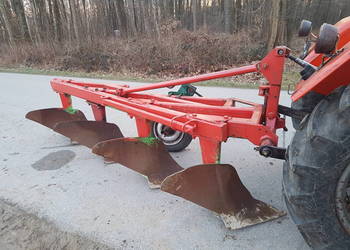 Pług zagonowy Duży 4-skibowy oryginalny fabryczny nowego typu