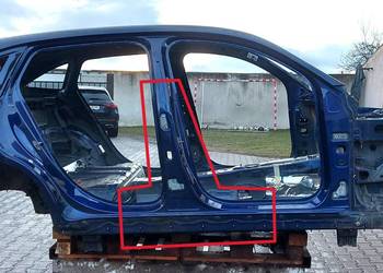 Mercedes EQC 400 W293 SŁUPEK ŚRODKOWY PRAWY