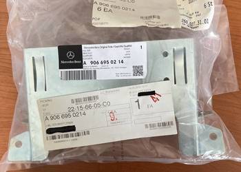 Mercedes uchwyt wspornik A9066950214 schowek pasażer oryginał nowy