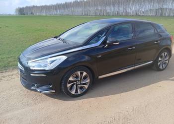 CITROEN DS5 HYBRID4 niski przebieg 30tys. zł netto