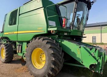 Kombajn zbożowy John Deere T660