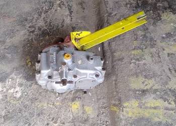 Reduktor obrotów młocarni / przekładnia Fortschritt / MDW