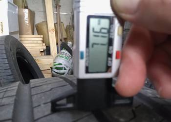 Opony 235 /65 R 16 C  4 sztuki