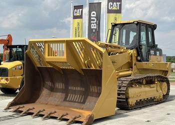 ŁADOWARKA GĄSIENICOWA MARKI CATERPILLAR 973C