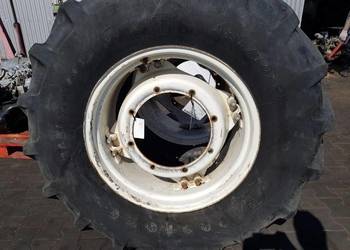 FELGA STALOWA NEW HOLLAND 8360 R28 NEW HOLLAND FELGA STALOWA NEW HOLLAND 8360 R28 NEW HOLLAND