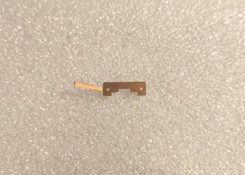 Blaszka kontaktowa lewa BR 107, V 75, T 435, YM 32 TT