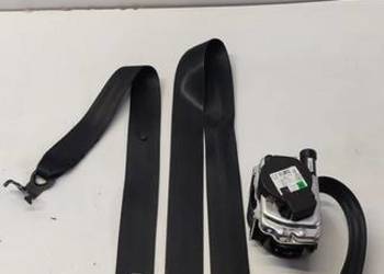 VOLVO XC40 PAS BEZPIECZEŃSTAWA PRAWY PRZÓD 32149127