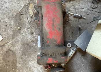Siłownik hydrauliczny MTZ Belarus 82