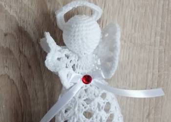 Zestaw 4 sztuk aniołków szydelkowych na choinkę. Ozdoby świąteczne.