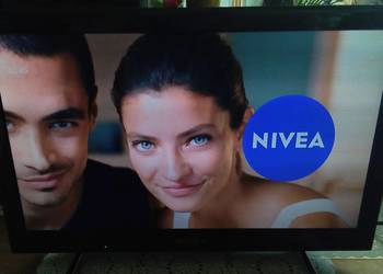 TV LED 22 cale "SONY" z DVB-T i pilotem KDL-22EX550