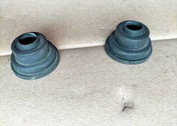 FORD FIESTA MK3 OSŁONA ZAŚLEPKA PRZÓD ŚRUBY RAMION WYCIERACZKI