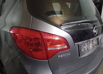 drzwi opel meriva b