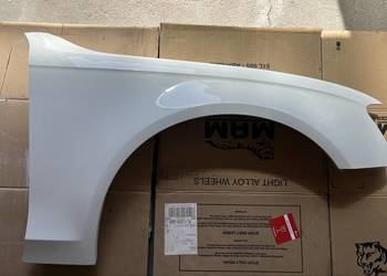 Błotnik prawy przód Audi A4 b8