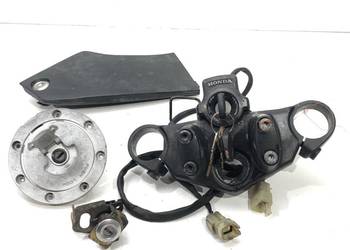 STACYJKA + ZESTAW ZAMKÓW 98052770 KM KLUCZYK