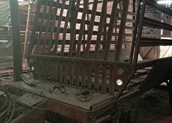 Przyczepa samo zbierajaca