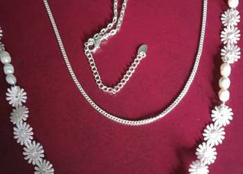 SREBRZONY NASZYJNIK Z PERŁAMI HODOWLANYMI SREBRZONY NASZYJNIK Z PERŁAMI HODOWLANYMI