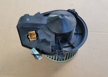 Dmuchawa , silniczek nawiewu AUDI A4 B5 8D1 820 021 Climatro