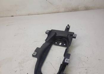 MOCOWANIE UCHWYT LEWARKA AUDI A4 B9 8W0863531