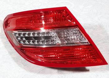 LAMPA LEWY TYŁ MERCEDES W204 COUPE A2048201964