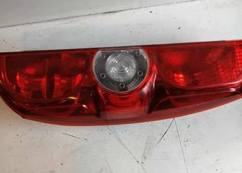 FIAT DOBLO LAMPA TYLNA  2011 -