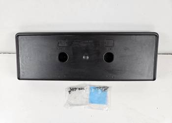 DODGE RAM 1500 V 19+ RAMKA PODSTAWA TABLICY REJESTRACYJNEJ PRZÓD 68274223AD