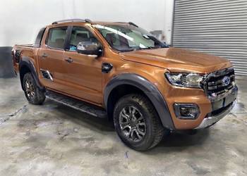 Poszerzenia Nadkoli Ford Wildtrak 2019-2022 Grafit połysk Czujniki