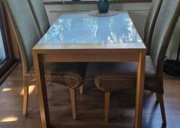 4 krzesła rattanowe