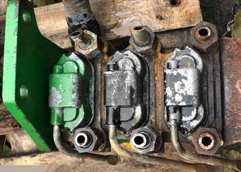 John Deere 7700 - Gniazda Hydrauliczne