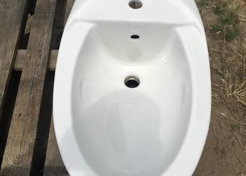 Bidet wiszący isdo r3702 60x41 firmy IDEAL STANDARD