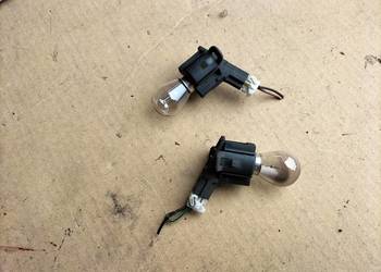 NISSAN PRIMERA P11 LIFT KOSTKA LAMPY TYLNEJ UCHWYT ŻARÓWKI WKŁAD