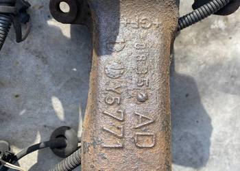 Zwrotnice przednie KOMPLET 8D0 407 258/257 – Audi A4 B5, A6, B5